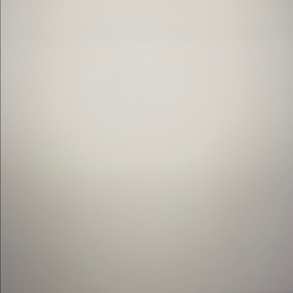 Meet your Posher, Sofia - Picture 1 of 1